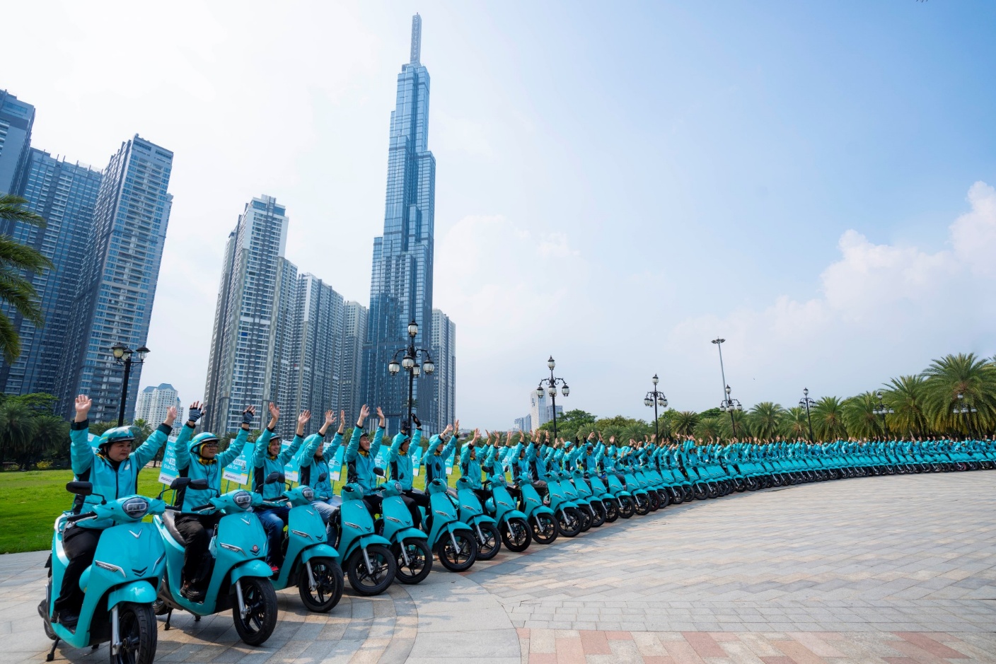 Chạy Green SM 3 năm không tốn tiền pin, tài xế “cầm về” thêm một chiếc xe - Ảnh 1.