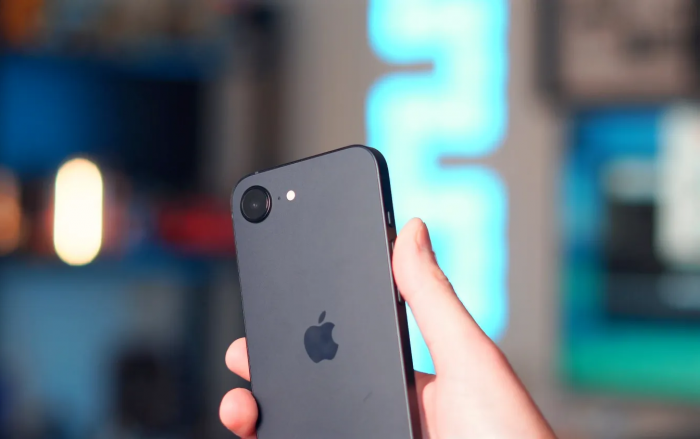 iphone-gia-re-2024