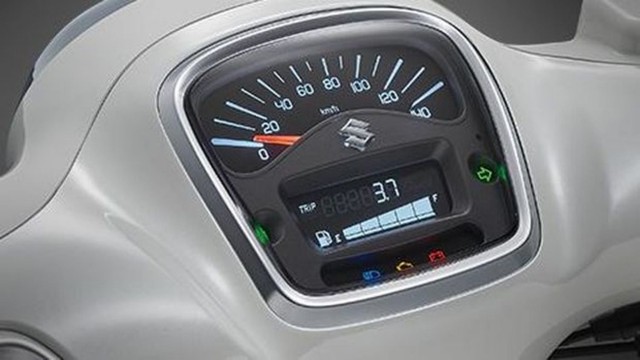 ‘Vua xe ga’ 125cc mới của Suzuki ra mắt: thiết kế ‘nét’ như Honda SH, có phanh ABS, giá 72 triệu đồng- Ảnh 4. ‘Vua xe ga’ 125cc mới của Suzuki ra mắt: thiết kế ‘nét’ như Honda SH, có phanh ABS, giá 72 triệu đồng- Ảnh 4.