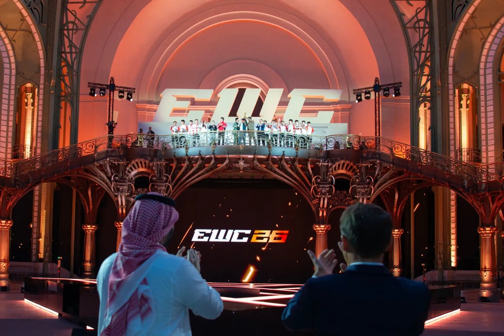 AG.AL lật kèo ngoạn mục trước đương kim vô địch, giành cúp vô địch Esports World Cup 2026 ngay tại Paris - Ảnh 2.