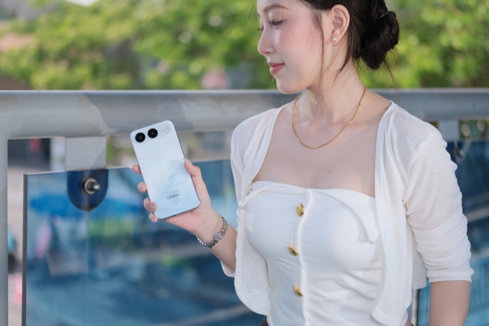 Oppo-A7-Pro5G-8